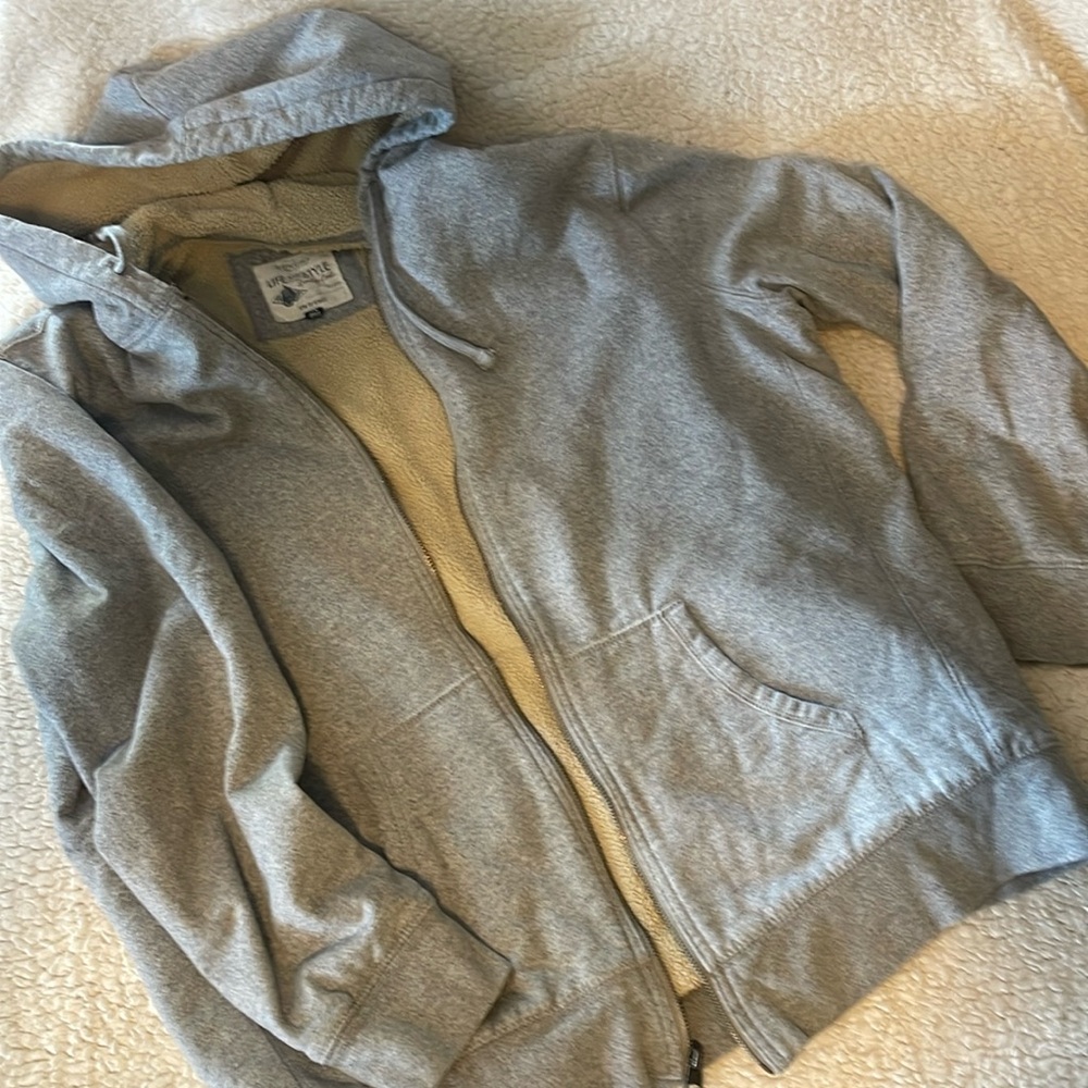 Sonoma heavy fleece lined zip gray hoodie. Size xl.